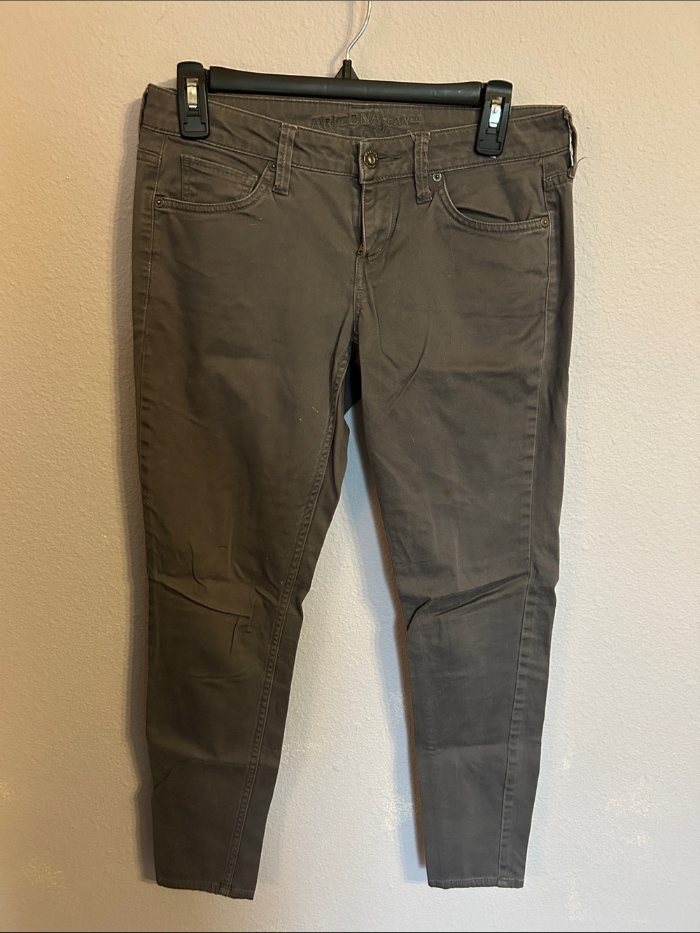 Arizona Juniors Slim Stretch Skinny Gray Jeans Size 3